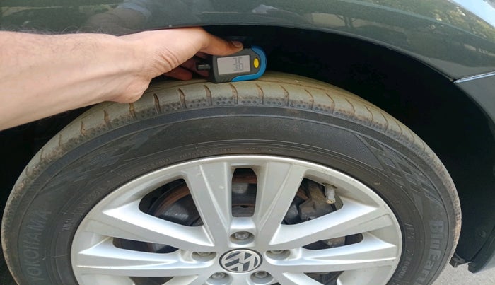 2016 Volkswagen Polo GT TSI AT, Petrol, Automatic, 69,999 km, tyre