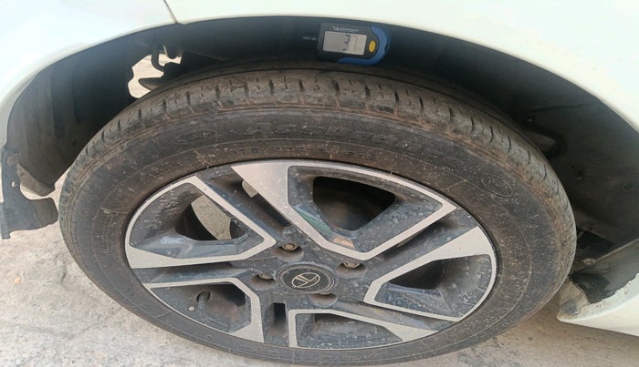 2024 Tata Tiago XZ PLUS PETROL, Petrol, Manual, 25,671 km, tyre