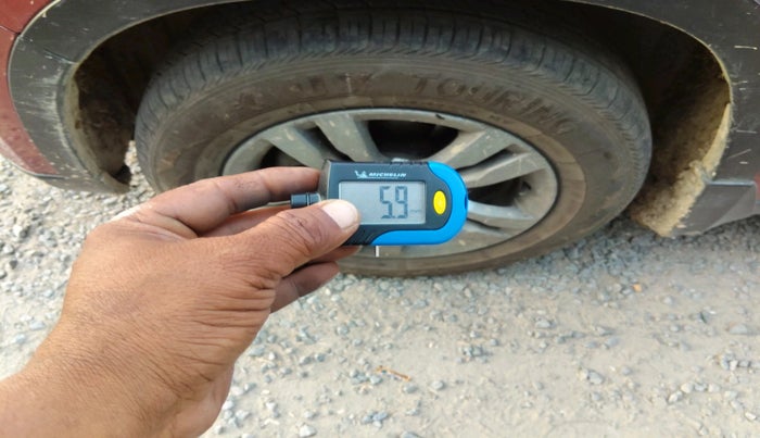 2017 Maruti Vitara Brezza ZDI, Diesel, Manual, 97,206 km, tyre