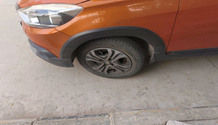 2018 Tata TIAGO NRG PETROL, Petrol, Manual, 40,605 km, tyre