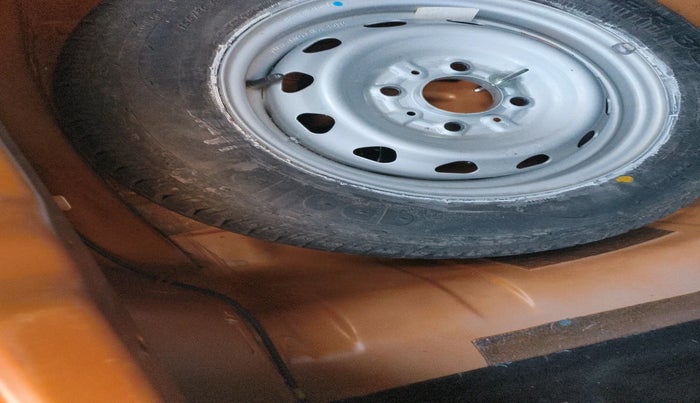 2018 Tata TIAGO NRG PETROL, Petrol, Manual, 40,605 km, tyre