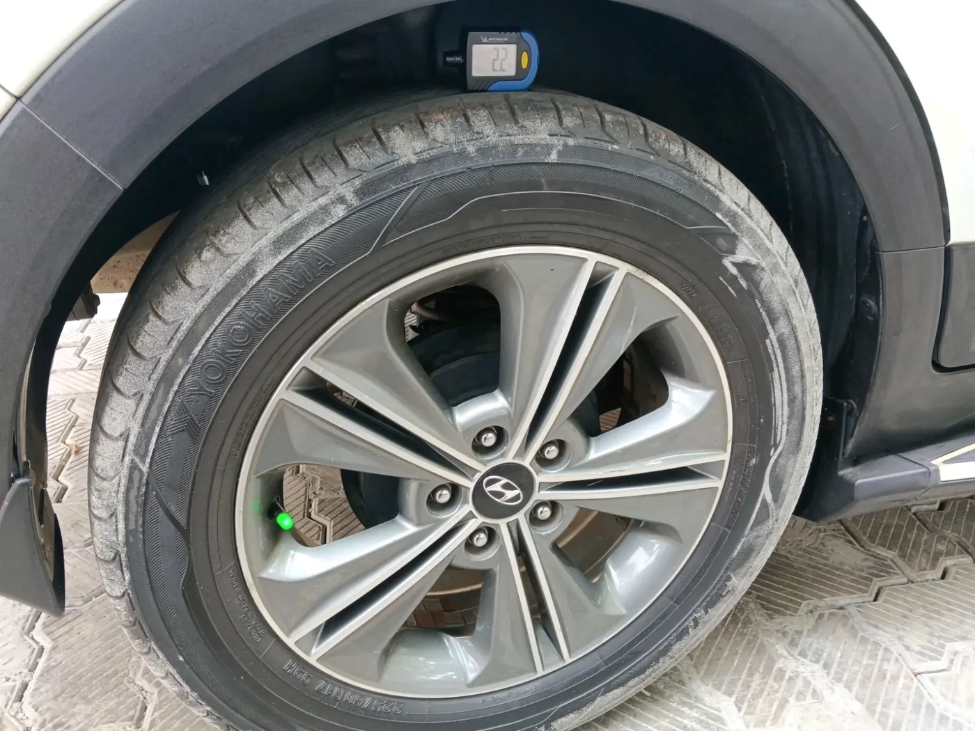 2018 Hyundai Creta SX PLUS AT 1.6 DIESEL, Diesel, Automatic, 1,19,860 km, tyre