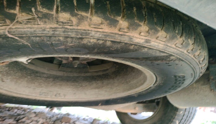 2013 Mahindra XUV500 W8, Diesel, Manual, 1 km, tyre