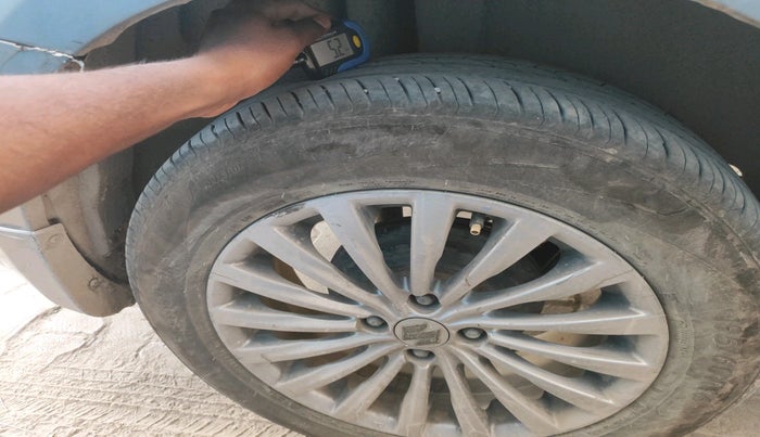 2017 Maruti Ciaz ZDI+ SHVS, Diesel, Manual, 1,38,895 km, tyre