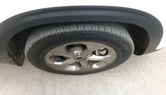 2023 KIA SELTOS HTK PLUS 1.5 IMT, Petrol, Manual, 17,660 km, tyre