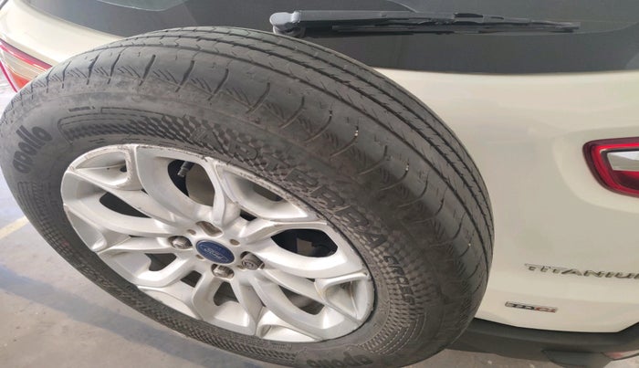 2016 Ford Ecosport TITANIUM 1.5L DIESEL, Diesel, Manual, 90,286 km, tyre