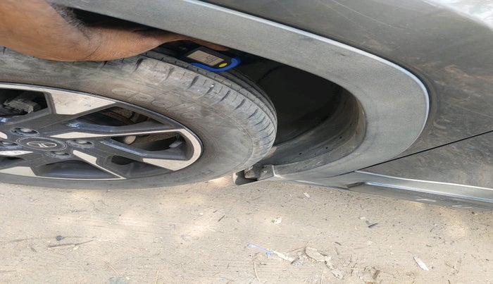 2024 Tata PUNCH Creative Plus (S) AMT, Petrol, Automatic, 18,606 km, tyre