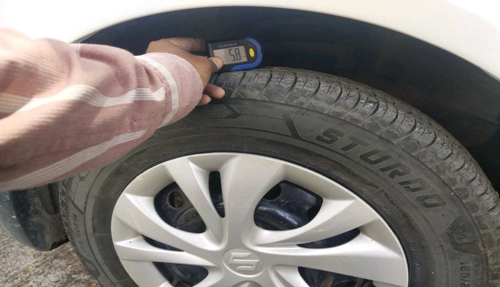 2009 Maruti Swift Dzire VDI, Diesel, Manual, 4,18,842 km, tyre