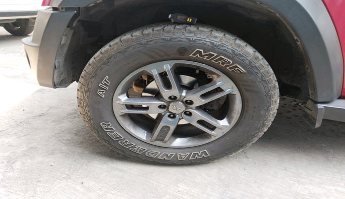 2023 Mahindra Thar LX D AT 4WD HT, Diesel, Automatic, 20,286 km, tyre