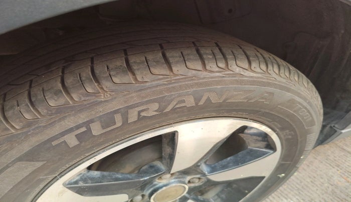 2019 Tata NEXON XZA PLUS PETROL DUAL TONE, Petrol, Automatic, 47,711 km, tyre