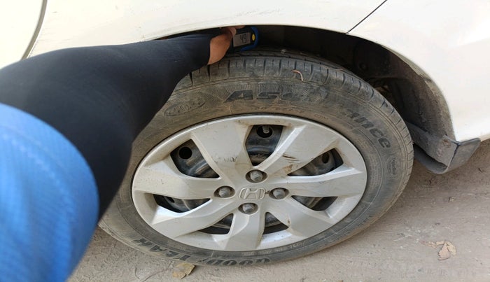 2014 Honda Mobilio 1.5L I-VTEC S, Petrol, Manual, 19,267 km, tyre