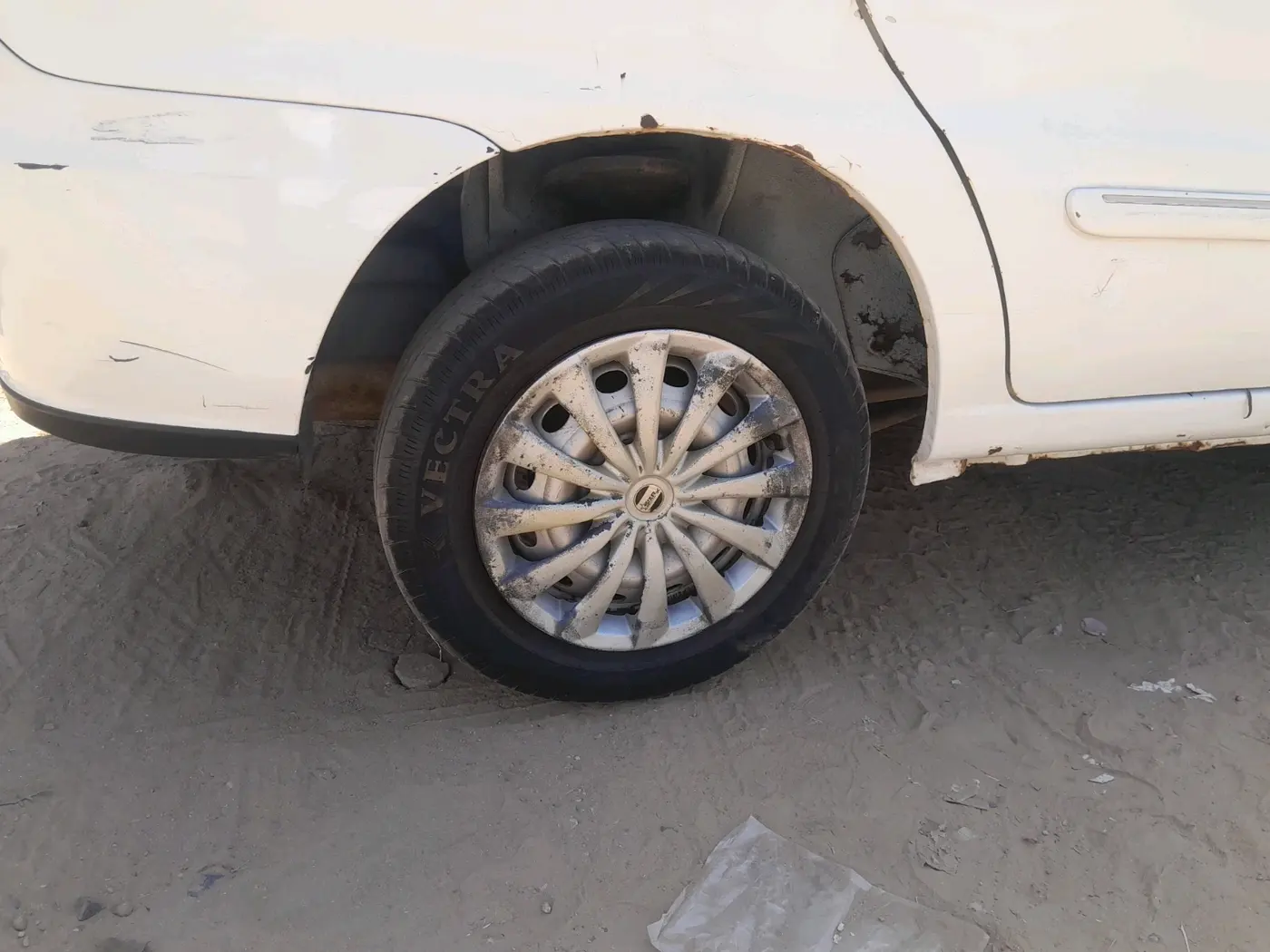 2014 Tata Indigo ECS LX CR4, Diesel, Manual, 74,627 km, tyre