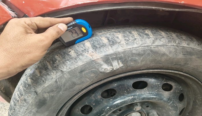 2021 Tata Tiago XT PETROL, Petrol, Manual, 72,668 km, tyre