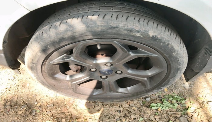 2018 Ford Ecosport TITANIUM 1.0L ECOBOOST SPORTS(SUNROOF), Petrol, Manual, 74,153 km, tyre