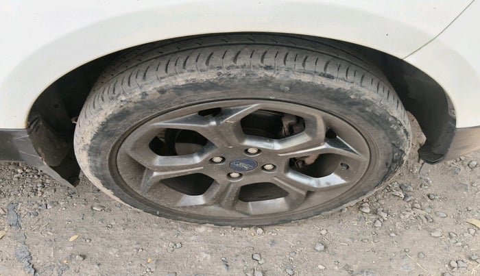 2018 Ford Ecosport TITANIUM 1.0L ECOBOOST SPORTS(SUNROOF), Petrol, Manual, 74,153 km, tyre