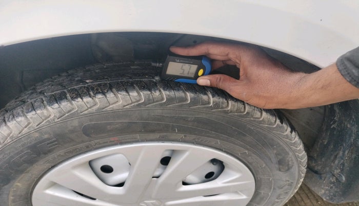 2022 Maruti New Wagon-R LXI (O) 1.0, Petrol, Manual, 28,617 km, tyre