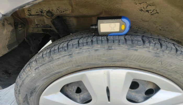 2011 Maruti Wagon R 1.0 VXI, Petrol, Manual, 78,807 km, tyre