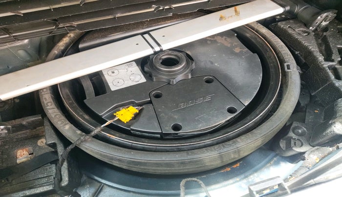 2013 Audi Q7 3.0 TDI QUATTRO, Diesel, Automatic, 88,213 km, tyre