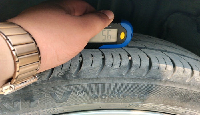 2022 Tata ALTROZ XM PLUS PETROL, Petrol, Manual, 32,321 km, tyre