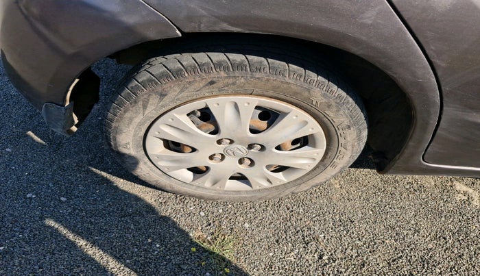 2014 Honda Brio S MT, Petrol, Manual, 66,061 km, tyre