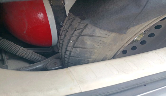 2019 Maruti Celerio VXI CNG, CNG, Manual, 32,877 km, tyre