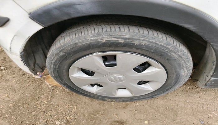 2019 Maruti New Wagon-R ZXI 1.2 AMT, Petrol, Automatic, 30,365 km, tyre