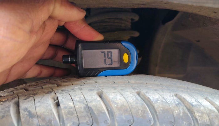 2020 Renault Kwid CLIMBER 1.0 (O), Petrol, Manual, 44,100 km, tyre