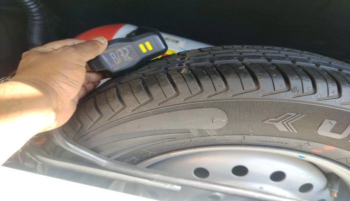 2021 Maruti New Wagon-R LXI CNG (O) 1.0, CNG, Manual, 64,100 km, tyre