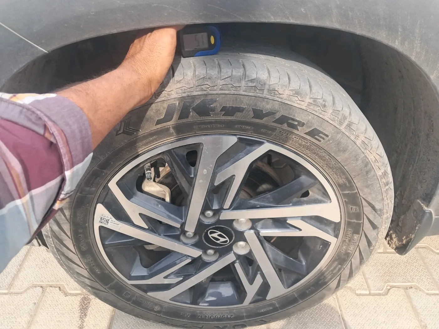 2024 Hyundai Creta SX TECH 1.5 PETROL, Petrol, Manual, 18,994 km, tyre