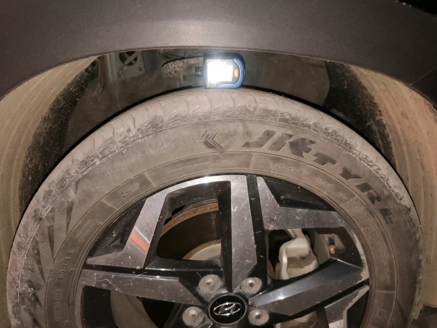 2024 Hyundai ALCAZAR PRESTIGE(O) 1.5 AT 7STR, Diesel, Automatic, 16,519 km, tyre