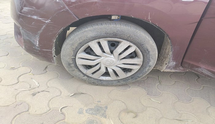 2016 Honda Jazz 1.2L I-VTEC S, Petrol, Manual, 49,364 km, tyre