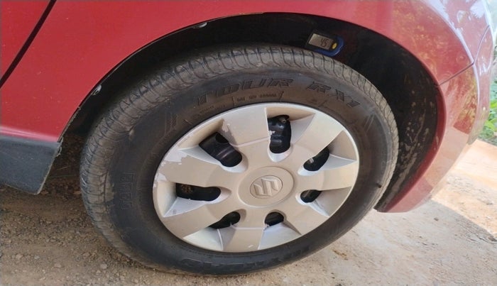 2010 Maruti A Star VXI, Petrol, Manual, 1,04,669 km, tyre