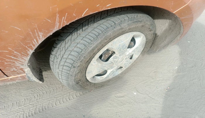 2018 Tata Tiago XT PETROL, Petrol, Manual, 19,763 km, tyre