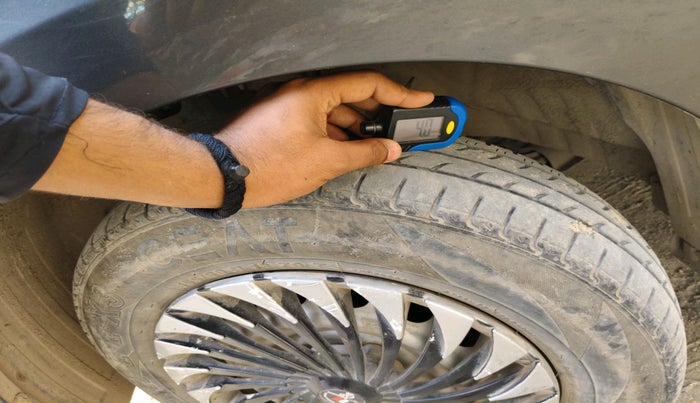 2022 Hyundai NEW SANTRO SPORTZ EXECUTIVE MT CNG, CNG, Manual, 51,422 km, tyre