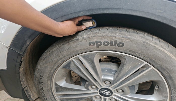 2017 Hyundai Creta SX PLUS 1.6 PETROL SPECIAL EDITION, Petrol, Manual, 85,468 km, tyre