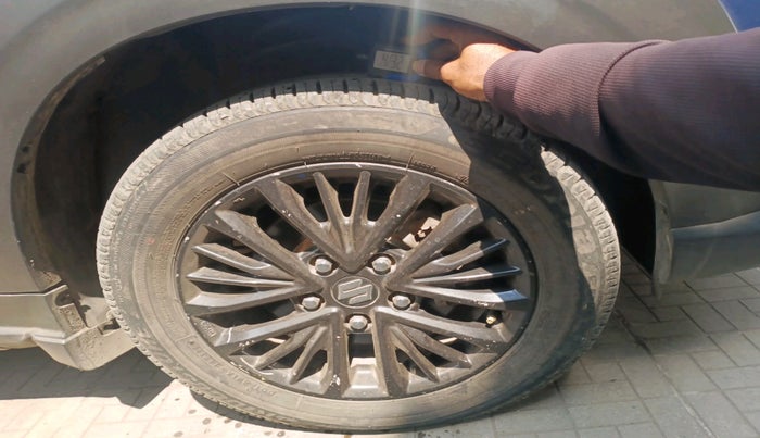 2020 Maruti XL6 ZETA MT, Petrol, Manual, 69,643 km, tyre