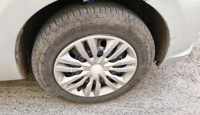 2018 Maruti Celerio VXI CNG, CNG, Manual, 97,875 km, tyre