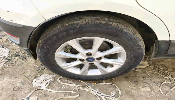 2020 Ford Ecosport TITANIUM 1.5L DIESEL, Diesel, Manual, 79,001 km, tyre