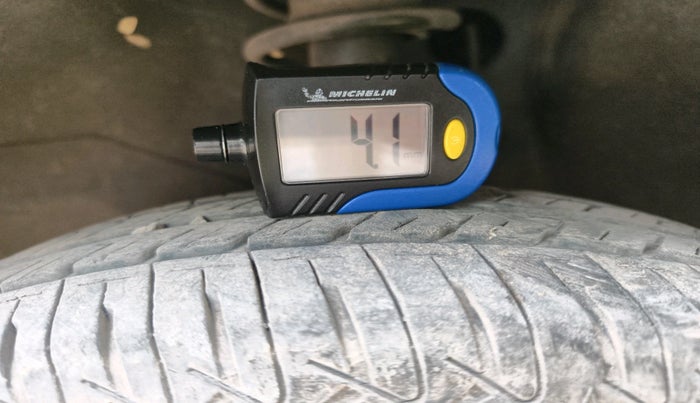 2011 Maruti Alto LXI, Petrol, Manual, 78,294 km, tyre