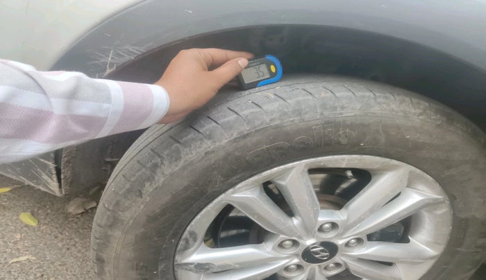 2017 Hyundai Creta SX PLUS 1.6 PETROL, Petrol, Manual, 69,418 km, tyre