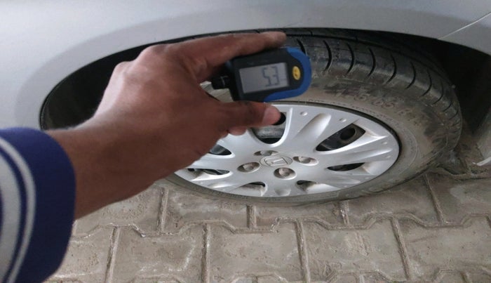 2012 Honda Brio S MT, Petrol, Manual, 61,832 km, tyre