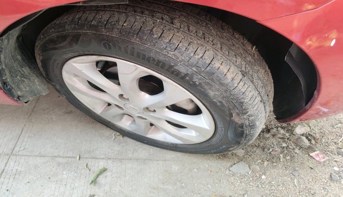 2014 Nissan Micra XV CVT, Petrol, Automatic, 72,119 km, tyre