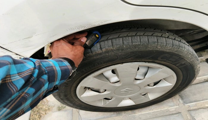 2018 Maruti Wagon R 1.0 LXI CNG, CNG, Manual, 1,25,515 km, tyre