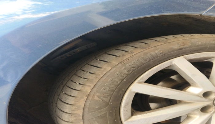 2018 Volkswagen Polo HIGHLINE PLUS 1.0 16 ALLOY, CNG, Manual, 50,036 km, tyre