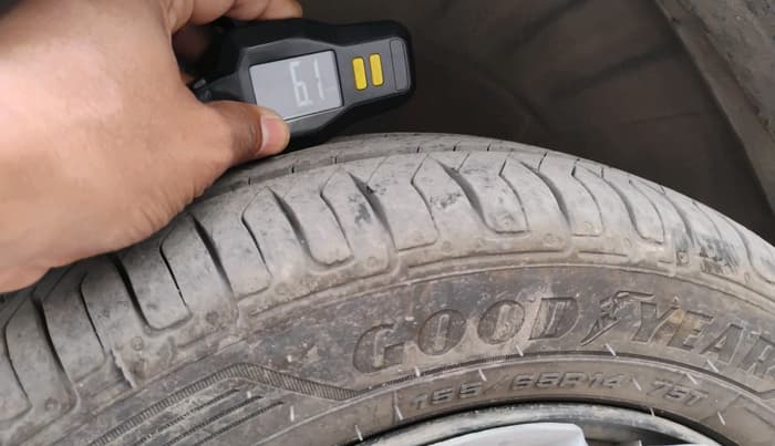 2018 Maruti Wagon R 1.0 VXI AMT, Petrol, Automatic, 49,209 km, tyre
