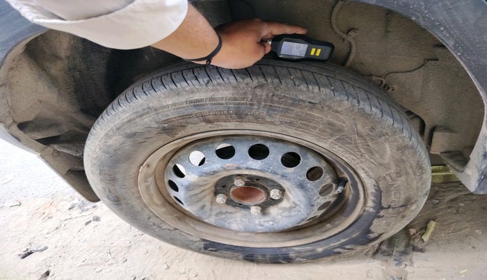 2025 Tata PUNCH PURE MT, Petrol, Manual, 5,573 km, tyre