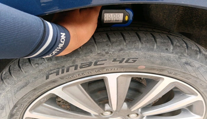 2018 Maruti Ciaz ALPHA  AT 1.5 SHVS PETROL, Petrol, Automatic, 47,045 km, tyre