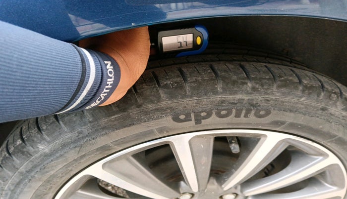 2018 Maruti Ciaz ALPHA  AT 1.5 SHVS PETROL, Petrol, Automatic, 47,045 km, tyre