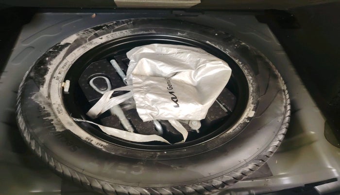 2023 MG ASTOR SMART 1.5 CVT, Petrol, Automatic, 93,391 km, tyre