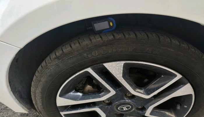 2024 Tata Tiago XZA PLUS PETROL, Petrol, Automatic, 4,129 km, tyre